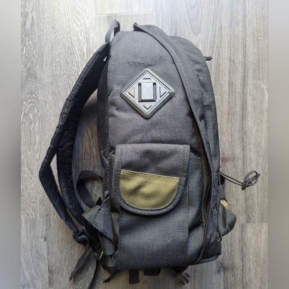 Canon Camera Backpack - Picture 6 of 7